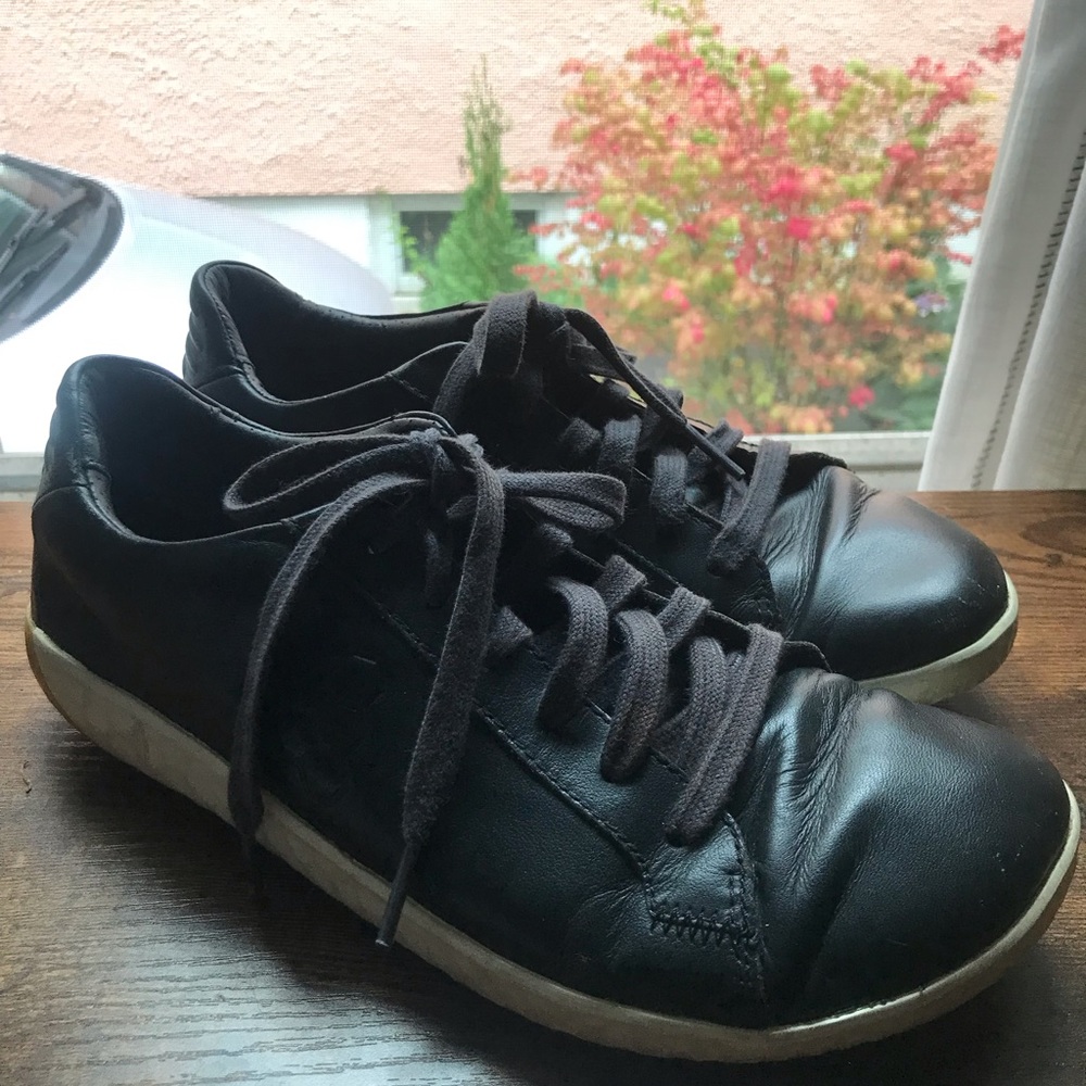 Vivobarefoot Geo Court